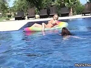 Horny hot blonde slut gets her wet pussy