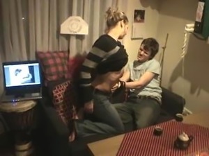 Amateur couple fucking the rought way