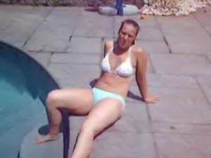 Donna Queen in Bikini By Her Pool free