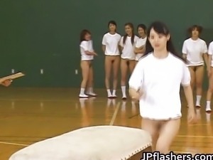 Super hot Japanese girls flashing