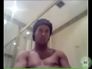 Ronaldinho Gaucho - Brazilian soccer player masturbating on webcam free