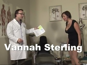 lady gets her pussy and mouth checked by her doc