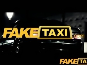 FakeTaxi - Standed French tourist earns cash