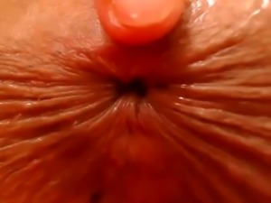 Denisa wide open vagina gaping close ups gyno tool