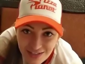 Pawg pizza girl dni fucks you