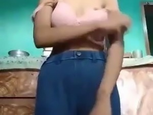 Cute Desi Girl boob and pussy fingering