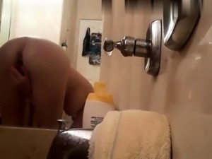My shower masturbation with hairbrush