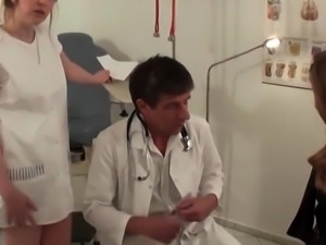 Anal threesome with a gorgeous milf in the doctor's office 