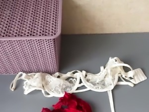 I catch my stepfather naked and I get a big surprise, wow!